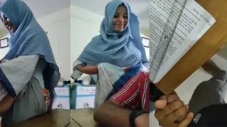 Hijabi School Girl Fucking With Teacher Class Room – Napal Porn